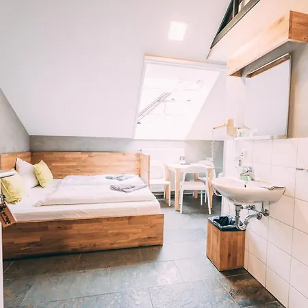 Gut Huegle Jugendzimmer Ravensburg Exterior photo
