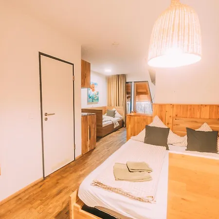 Gut Huegle Jugendzimmer Ravensburg Room photo