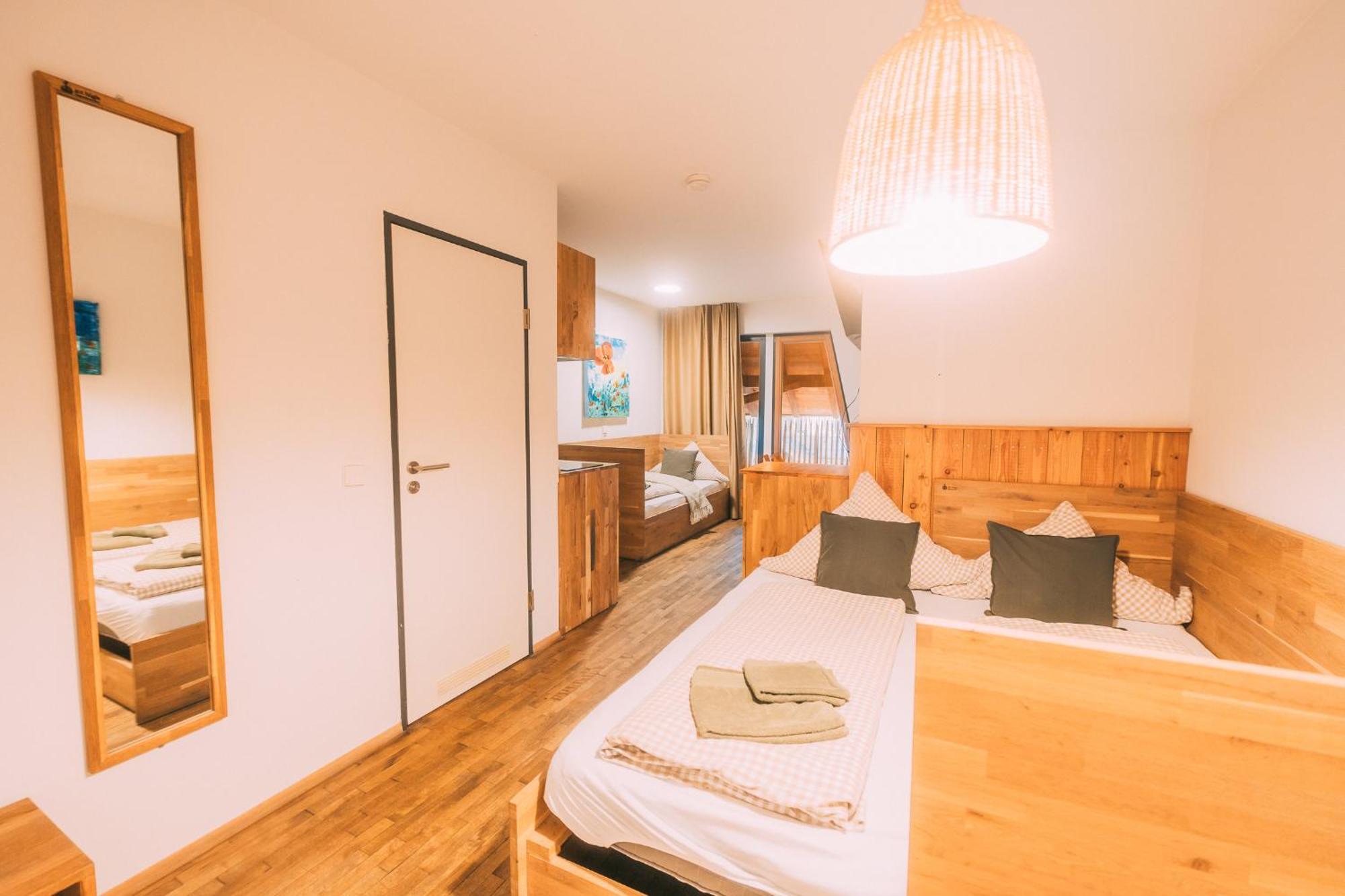 Farm stay Gut Huegle Jugendzimmer *